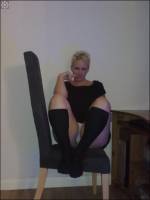 knees up