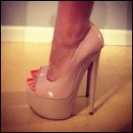 Chaussures a talons/bottes/cuissardes!!!j'adore voir les femmes avec!! - #1170052-2