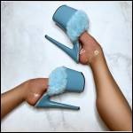 Chaussures a talons/bottes/cuissardes!!!j'adore voir les femmes avec!! - #1989703-1