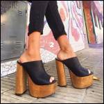 Chaussures a talons/bottes/cuissardes!!!j'adore voir les femmes avec!! - #1990009-1