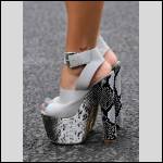 Chaussures a talons/bottes/cuissardes!!!j'adore voir les femmes avec!! - #1998691-2