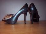 Peep toe 5" heels