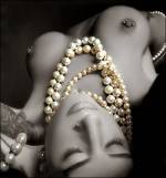 pearl necklace