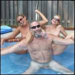 SALOPES EN VACANCES ... /... SLUTS IN HOLIDAYS - #1983810-2