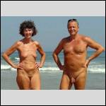 SALOPES EN VACANCES ... /... SLUTS IN HOLIDAYS - #1984964-3