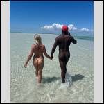 SALOPES EN VACANCES ... /... SLUTS IN HOLIDAYS - #1986932-3