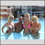 SALOPES EN VACANCES ... /... SLUTS IN HOLIDAYS - #1992632-3